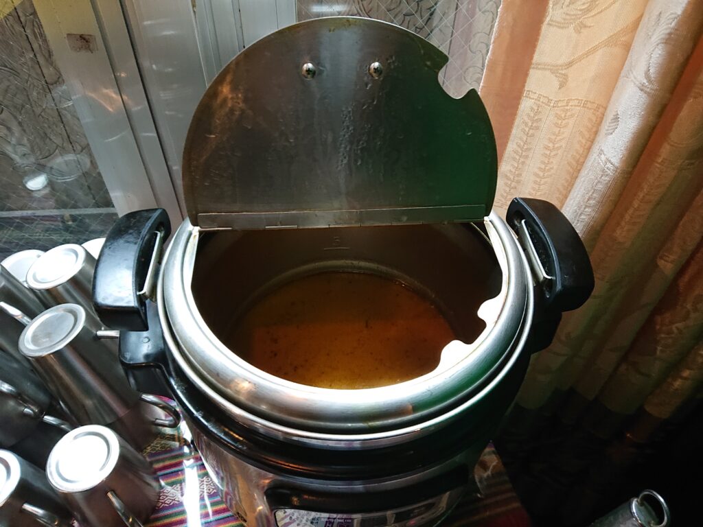 ヒマラヤ鍋のスープ