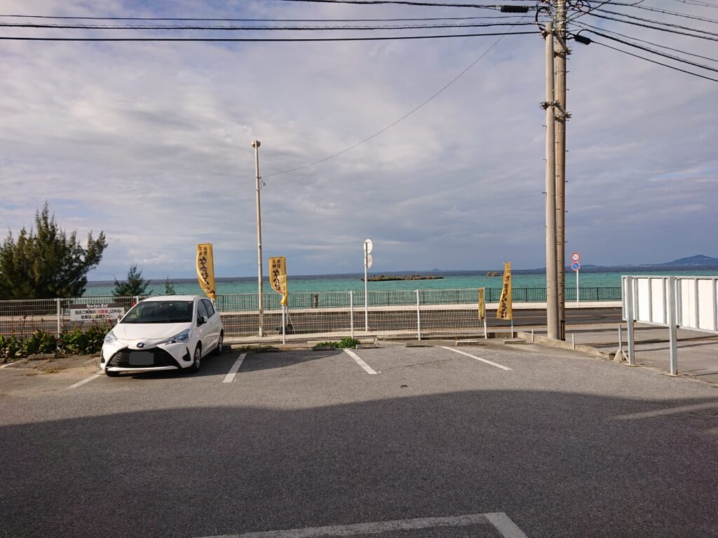 なかむらそば＠沖縄から見える海