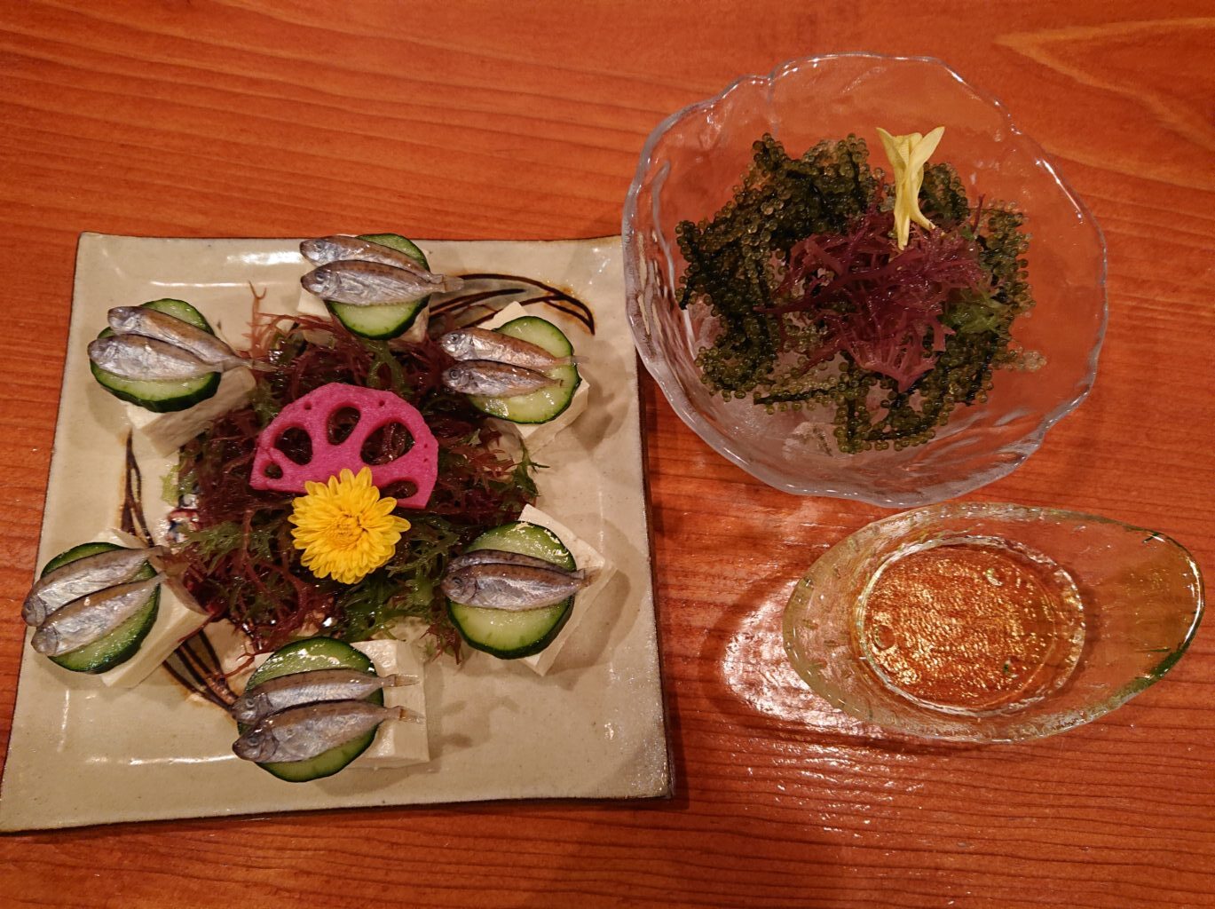 純沖縄料理 三線の花 スクガラス豆腐と海ぶどう