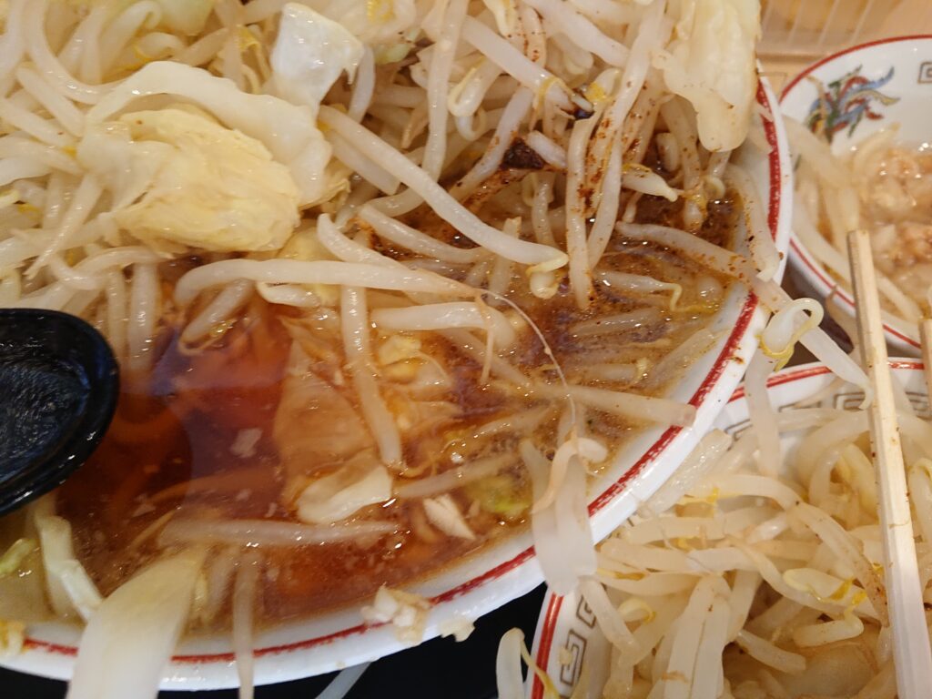 ラーメン豚山 中野店 スープ