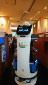 サイゼリヤの配膳ロボット2