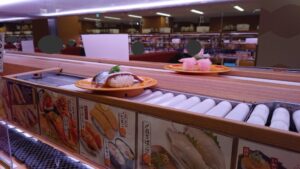 スシロー 新宿三丁目店 専用レーン