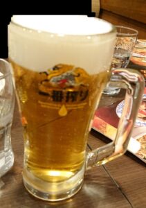 キリン一番搾り生ビール中ジョッキ　274円（クーポン使用）