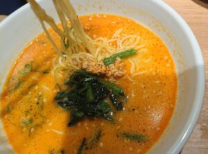 担々麵の麺