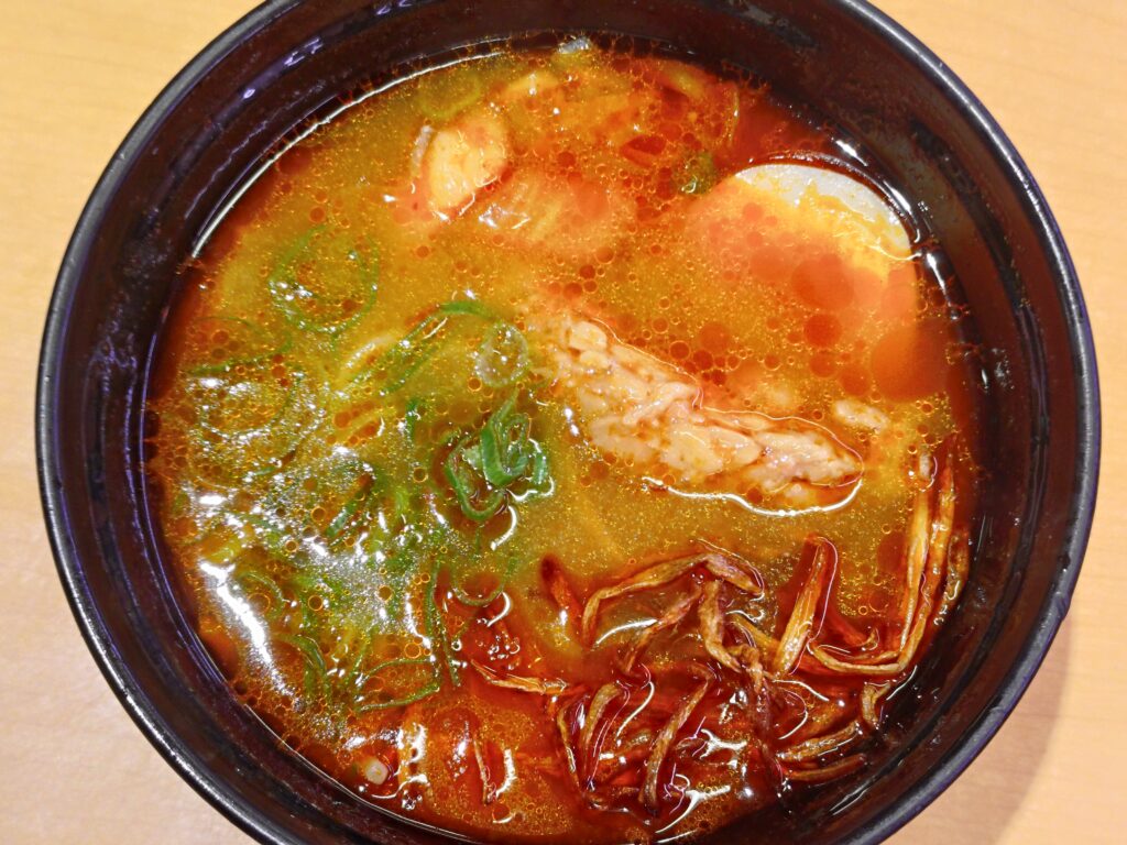 スシローのキムチ納豆ラーメン