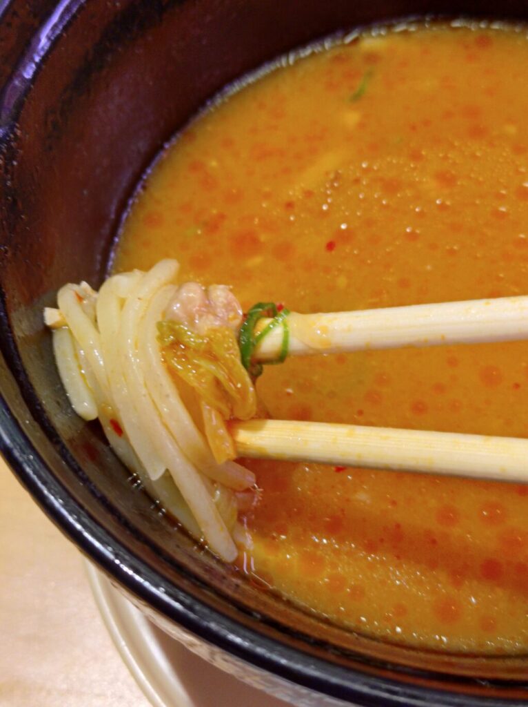 スシローのキムチ納豆ラーメンの具の納豆