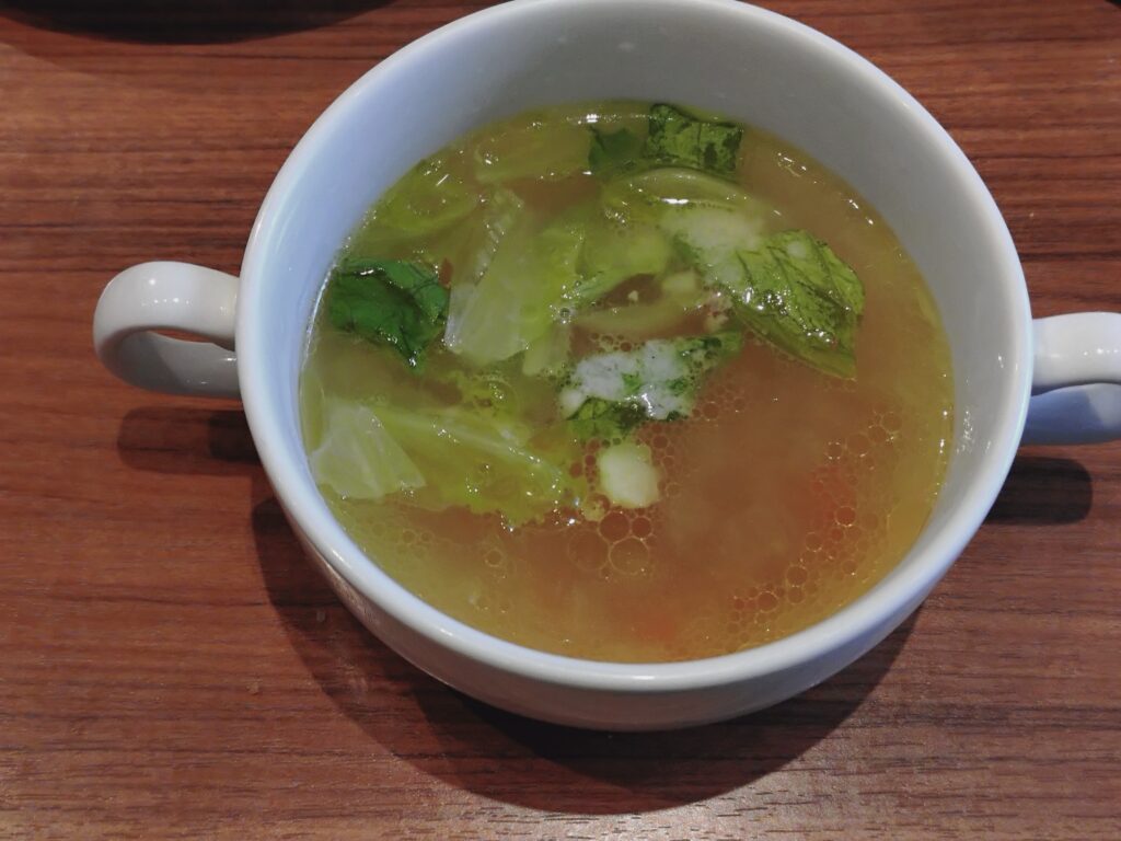 セットの具沢山スープ