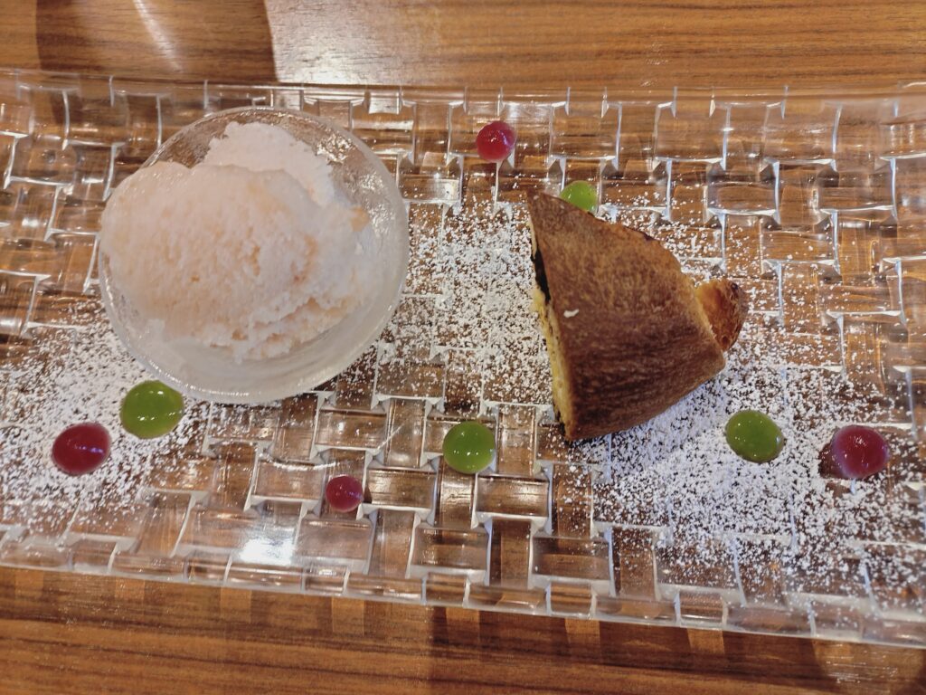 デザート2種盛り合わせ