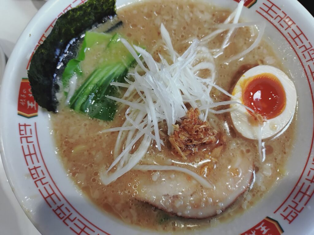 極王(ゴクオウ)餃子の王将ラーメン