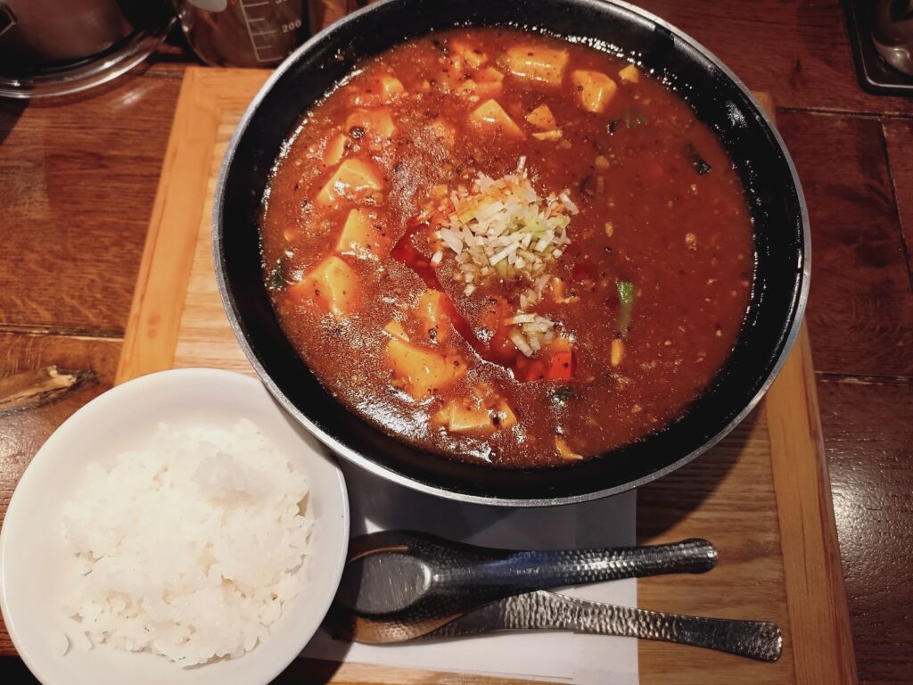 「全とろ麻婆麺」そしてサービスライス