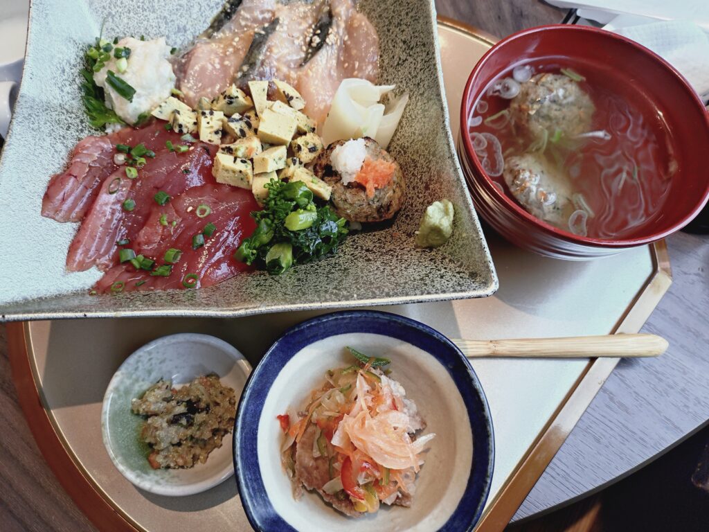 漁師丼
